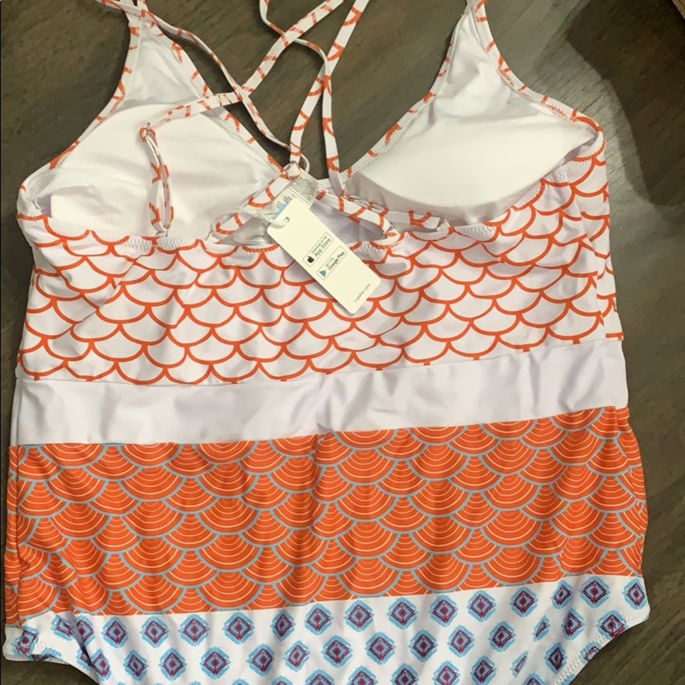 Women’s 2x swimsuit
